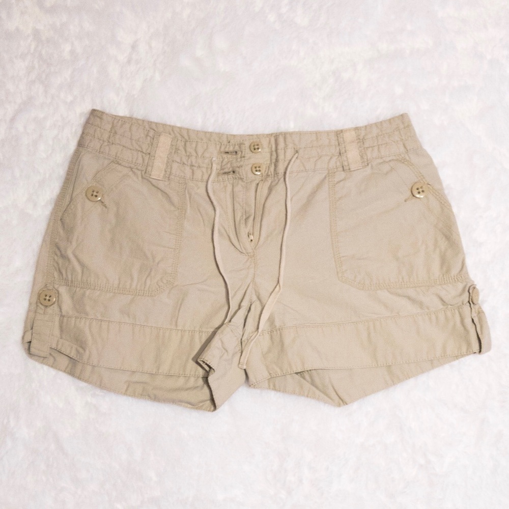 Khaki Michael Kors shorts